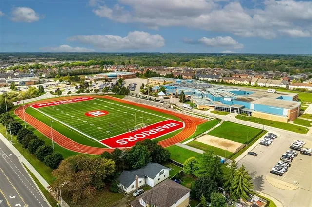 Additional image 30 of 5 HAMILTON St Unit 405