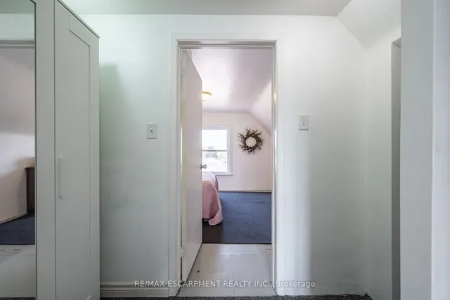 Additional image 30 of 30 Bristol St