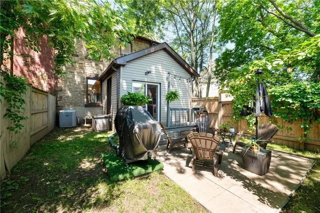 Additional image 5 of 128 PARK St