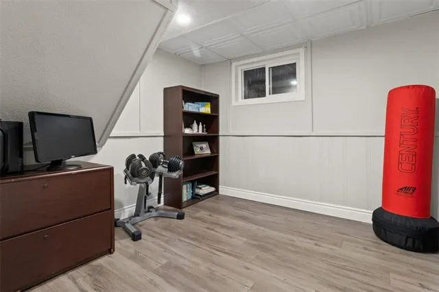 Additional image 33 of 2 CAREY St