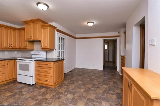 Additional image 10 of 419 Book Rd