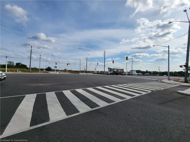 Additional image 20 of 559 Dundas St