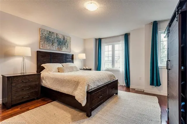 Additional image 11 of 17 Palacebeach Trail