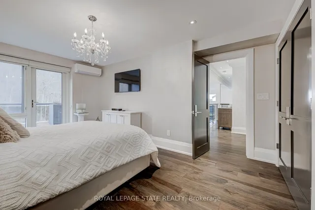 Additional image 27 of 397 King St Unit 215