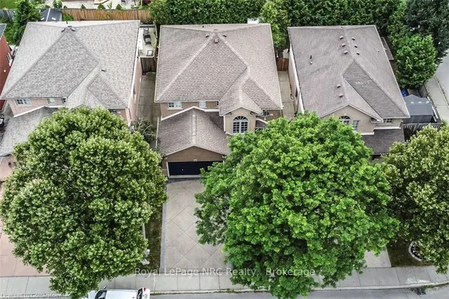 Additional image 38 of 54 Stonepine Cres