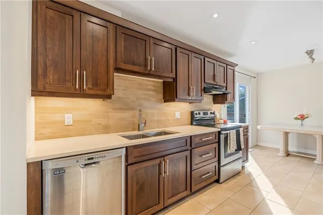 Additional image 12 of 88 RAND St