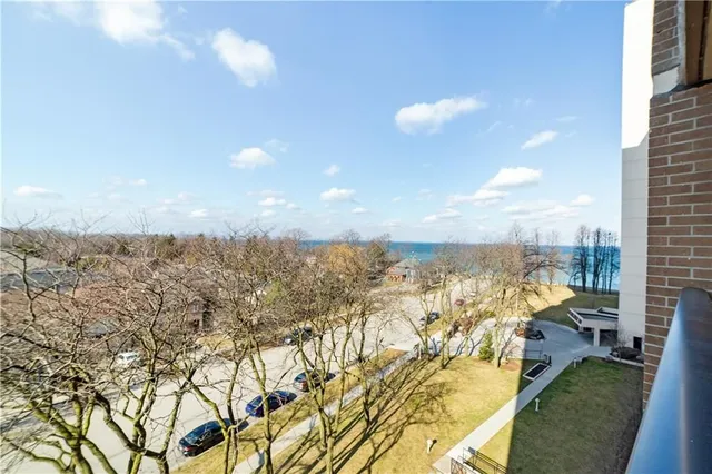 Additional image 29 of 500 GREEN Rd Unit 614