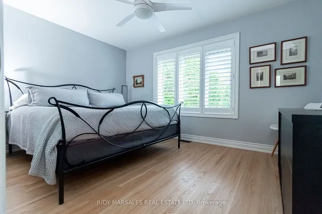 Additional image 23 of 851 Mewburn Rd