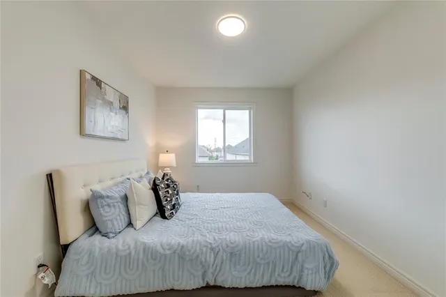 Additional image 37 of 105 HIGHGATE Dr