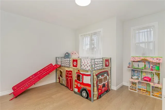 Additional image 16 of 96 STONEGLEN Way