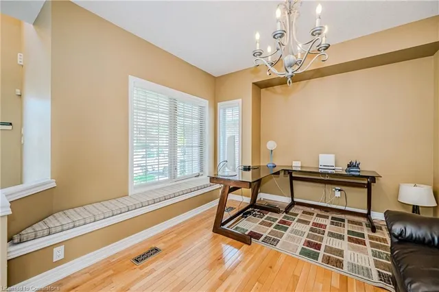 Additional image 8 of 76 Moorland Cres