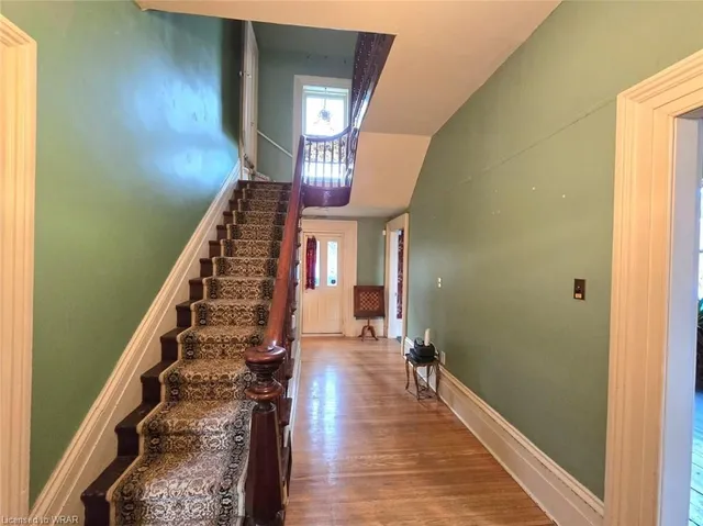 Additional image 31 of 340 Dundas St