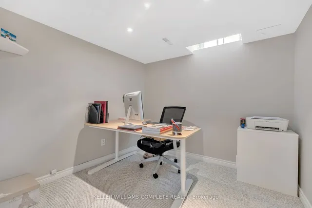 Additional image 31 of 196 Amberly Blvd