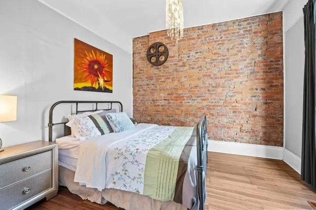 Additional image 2 of 130 MARKET St