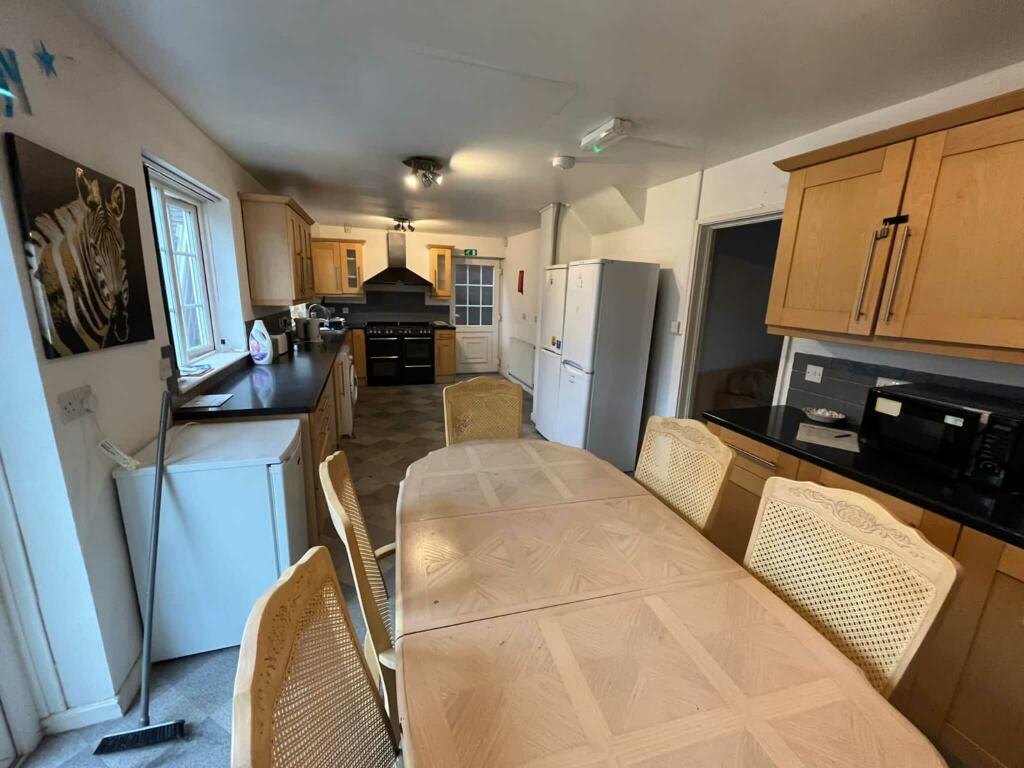 Additional image 6 of Room 4, Bach Mill Drive, Hall Green, B28 0XN
