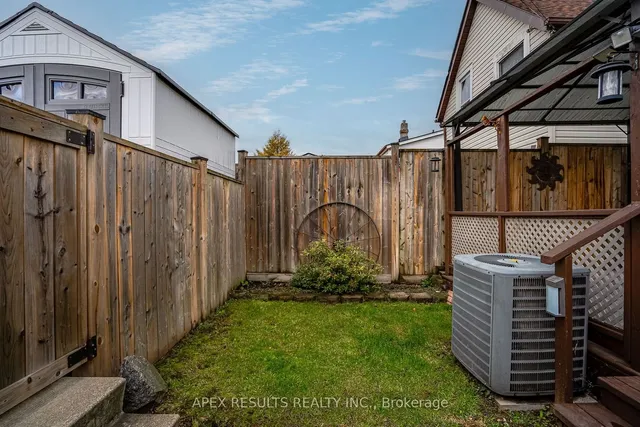 Additional image 22 of 52 Mayflower Ave