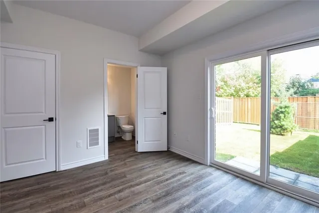 Additional image 36 of 187 WILSON St Unit 2