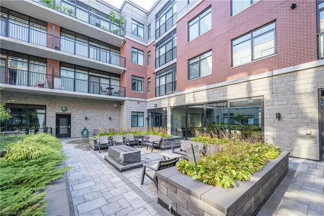 Additional image 27 of 1 Redfern Ave Unit 310