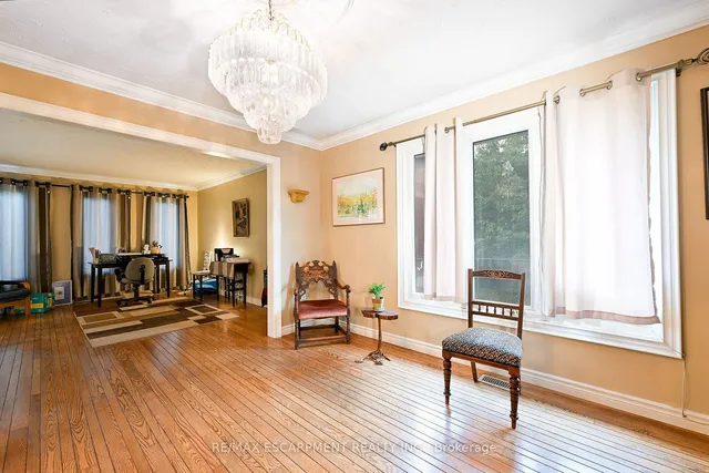 Additional image 10 of 7 Osgoode Crt