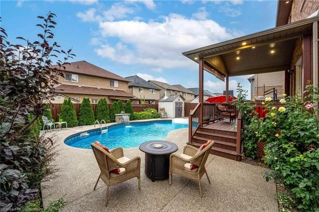 Additional image 43 of 56 Pelech Cres