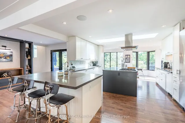 Additional image 11 of 97 Overdale Ave