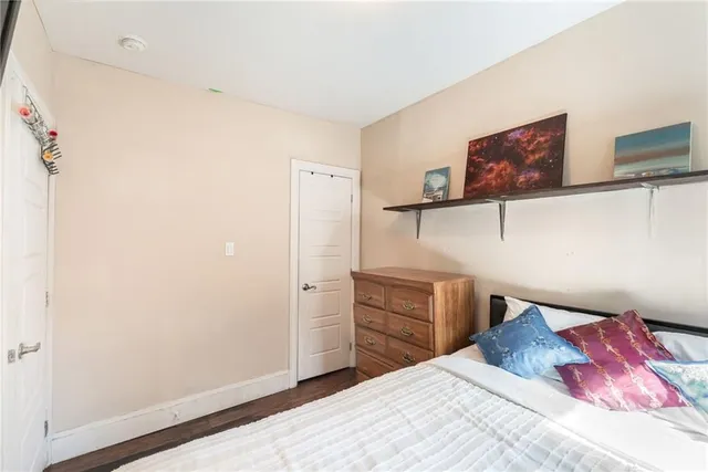 Additional image 37 of 21 SEVERN St