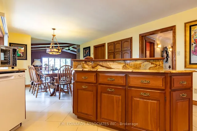 Additional image 18 of 23 Winona Park Rd