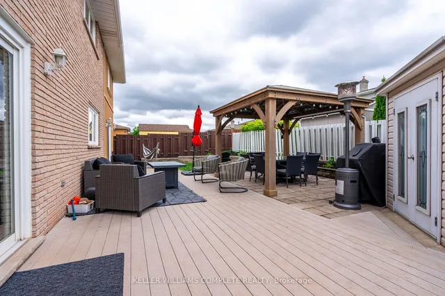 Additional image 32 of 95 ELLINGTON Ave