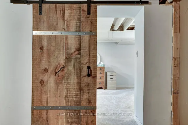 Additional image 24 of 136 Glenariff Dr