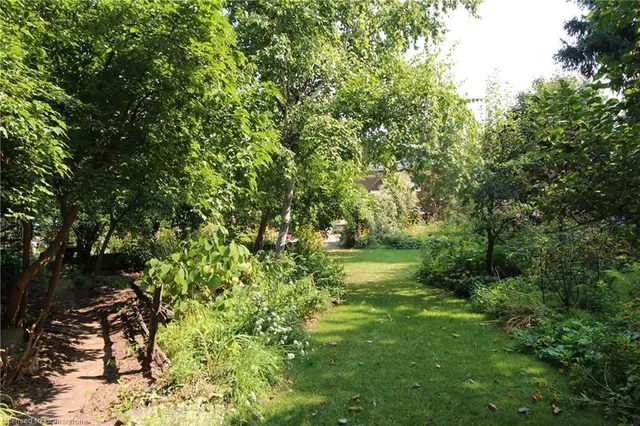 Additional image 45 of 24 Leadale Pl