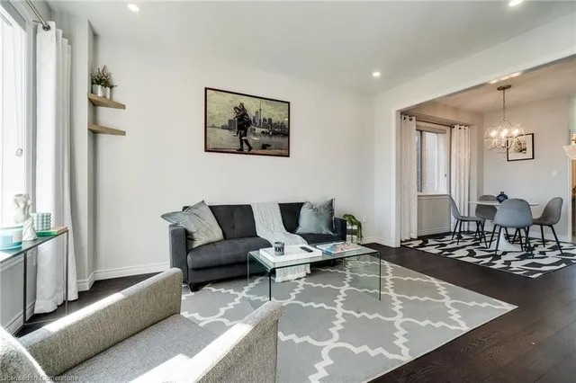 Additional image 12 of 144 Hazelton Ave