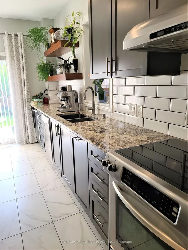 Additional image 4 of 282 Dalgleish Tr