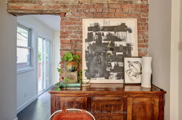 Additional image 9 of 94 Glendale Ave