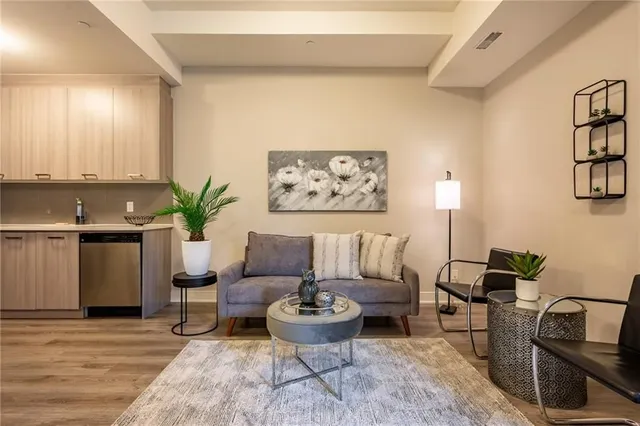 Additional image 9 of 150 MAIN St Unit 316