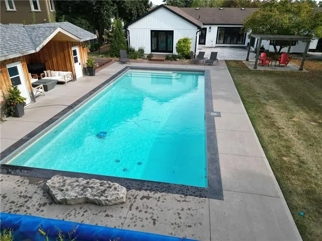 Additional image 33 of 106 OVERDALE Ave