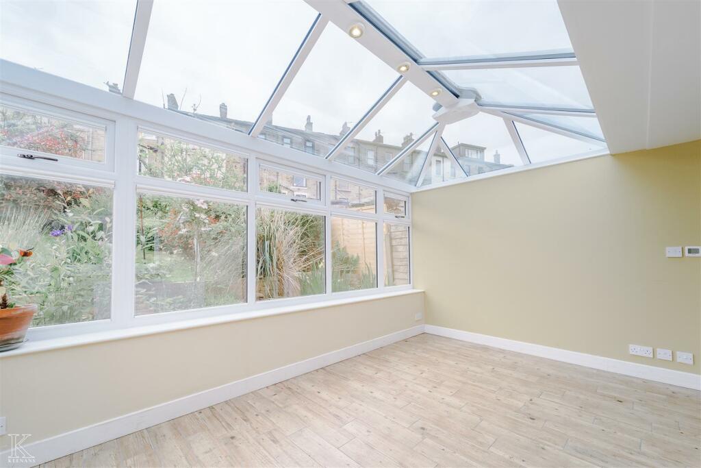 Additional image 12 of Sunnybank Close, Rossendale
