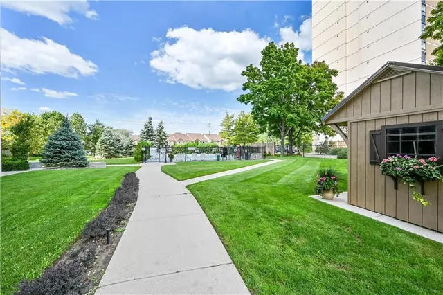 Additional image 22 of 301 FRANCES Ave Unit 306