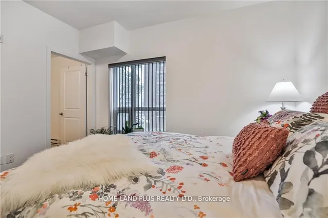 Additional image 16 of 81 Robinson St Unit 206