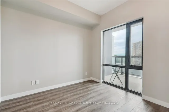 Additional image 19 of 15 Queen St Unit 509