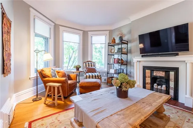 Additional image 10 of 141 MARKLAND St