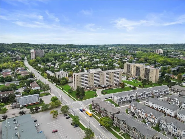 Additional image 5 of 15 ALBRIGHT Rd Unit 410