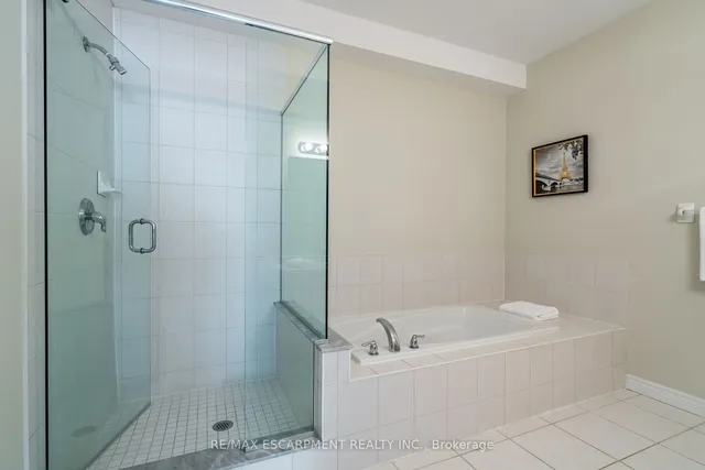 Additional image 19 of 55 Landscapes Tr