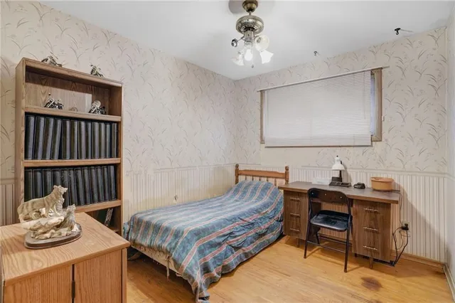 Additional image 13 of 38 DUBARRY Blvd