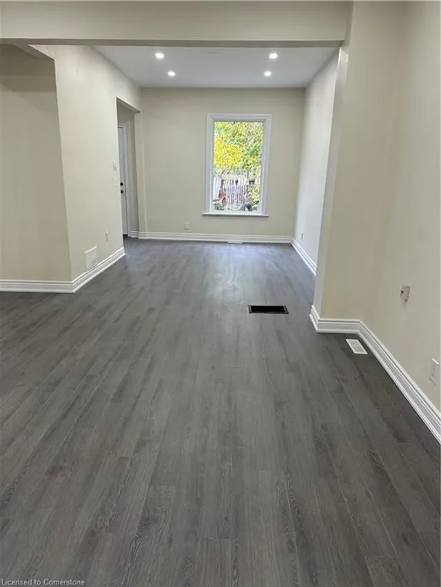 Additional image 21 of 57 Beach Rd