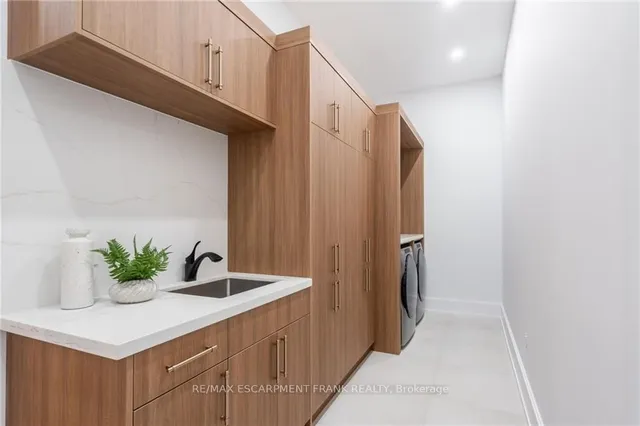 Additional image 15 of 149 Rosemary Lane