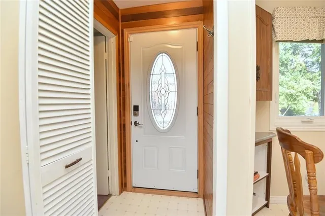 Additional image 6 of 217 GRANT Ave