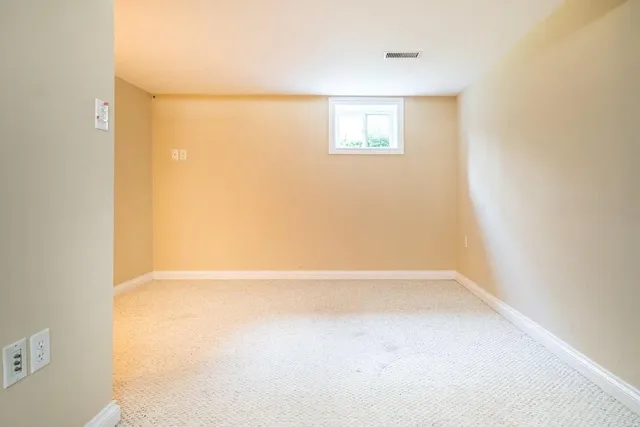 Additional image 28 of 34 NORWOOD Rd