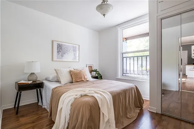 Additional image 23 of 235 YOUNG St