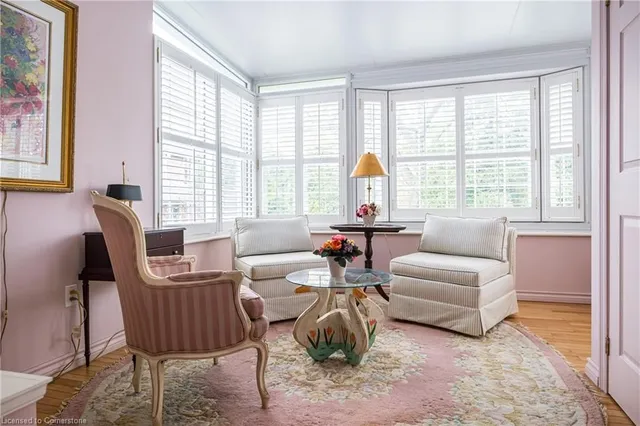 Additional image 17 of 144 Brantdale Ave