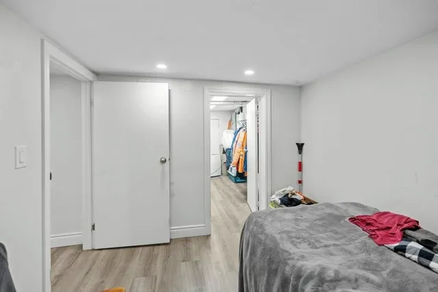 Additional image 27 of 350 JOHN St